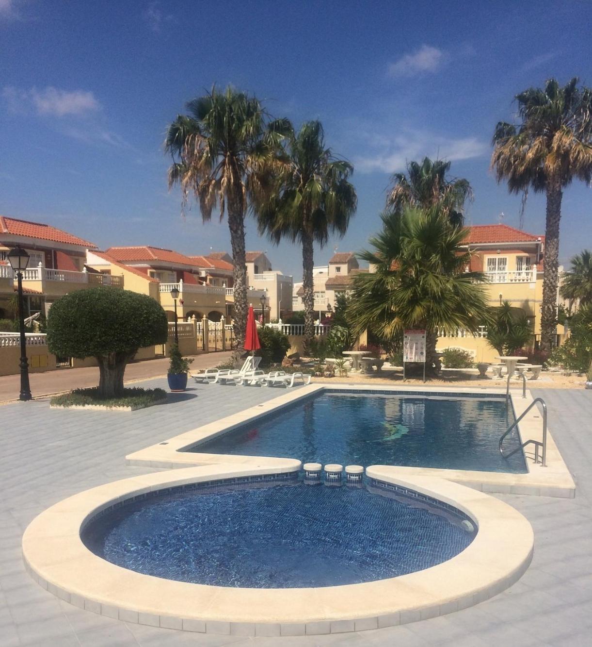 Torrevieja, La Torreta Ground Floor Apartment With Large Private Patio Garden Exterior foto
